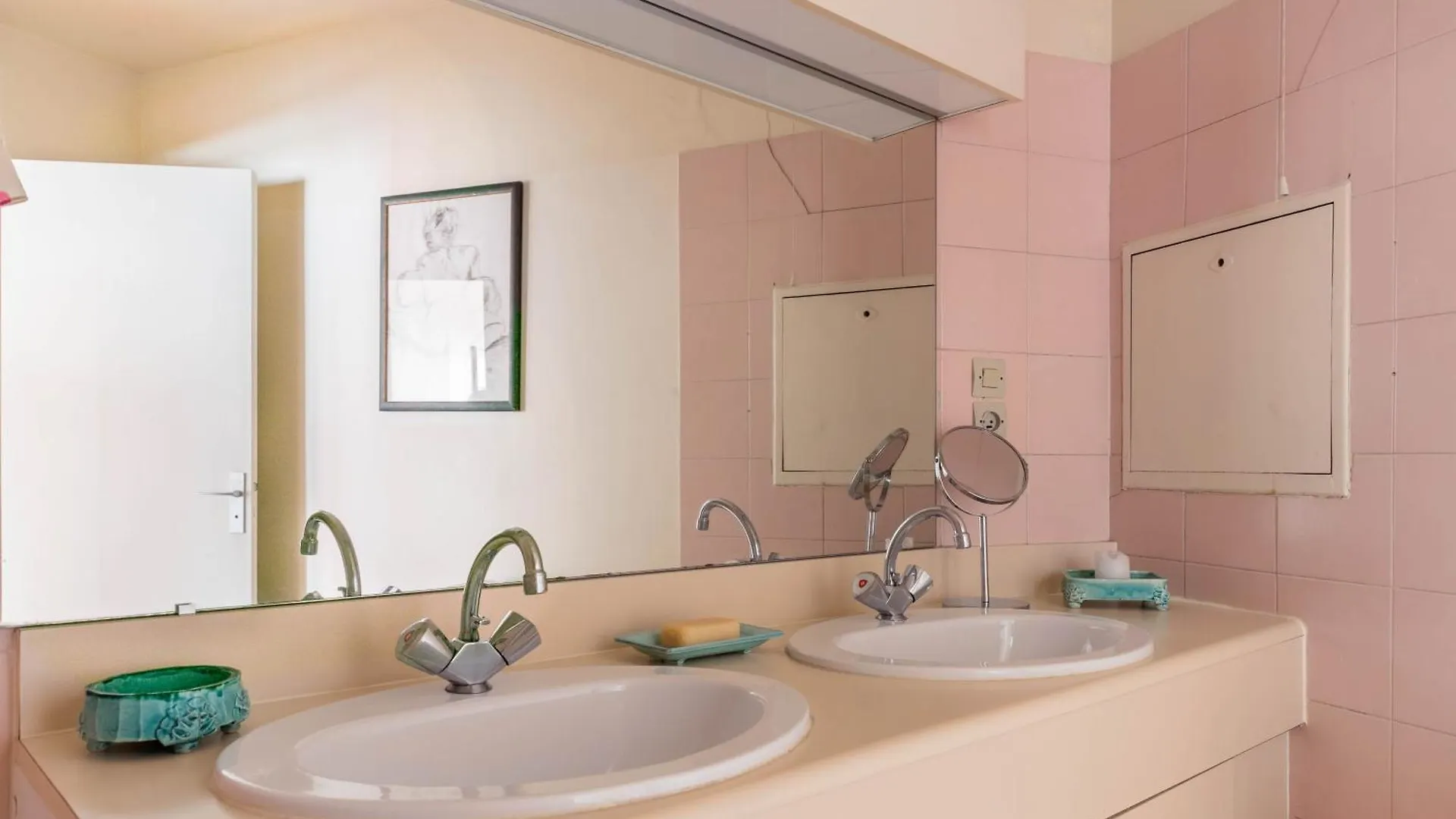 Apartment 3 Rooms Quiet And Bright Paris France